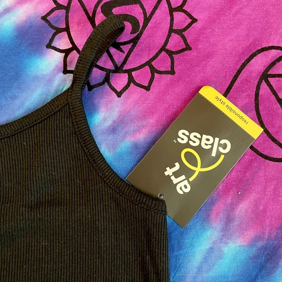 Rusched Black Ribbed Tanktop - Picture 6 of 6